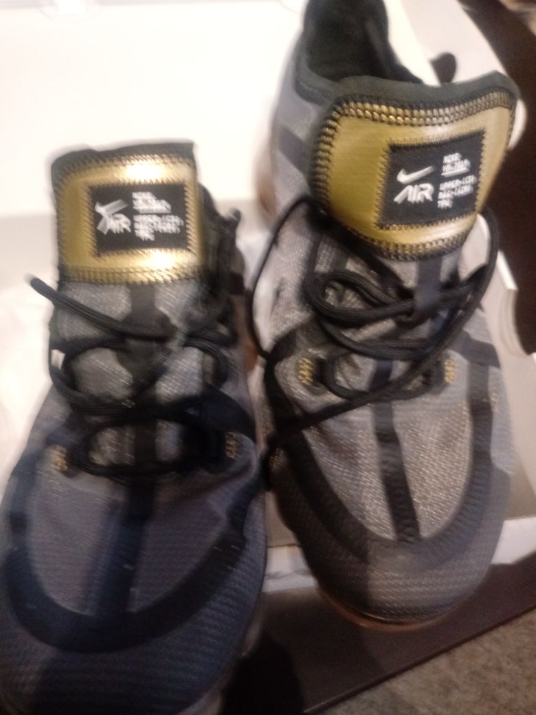 AIir Vapormax 2019