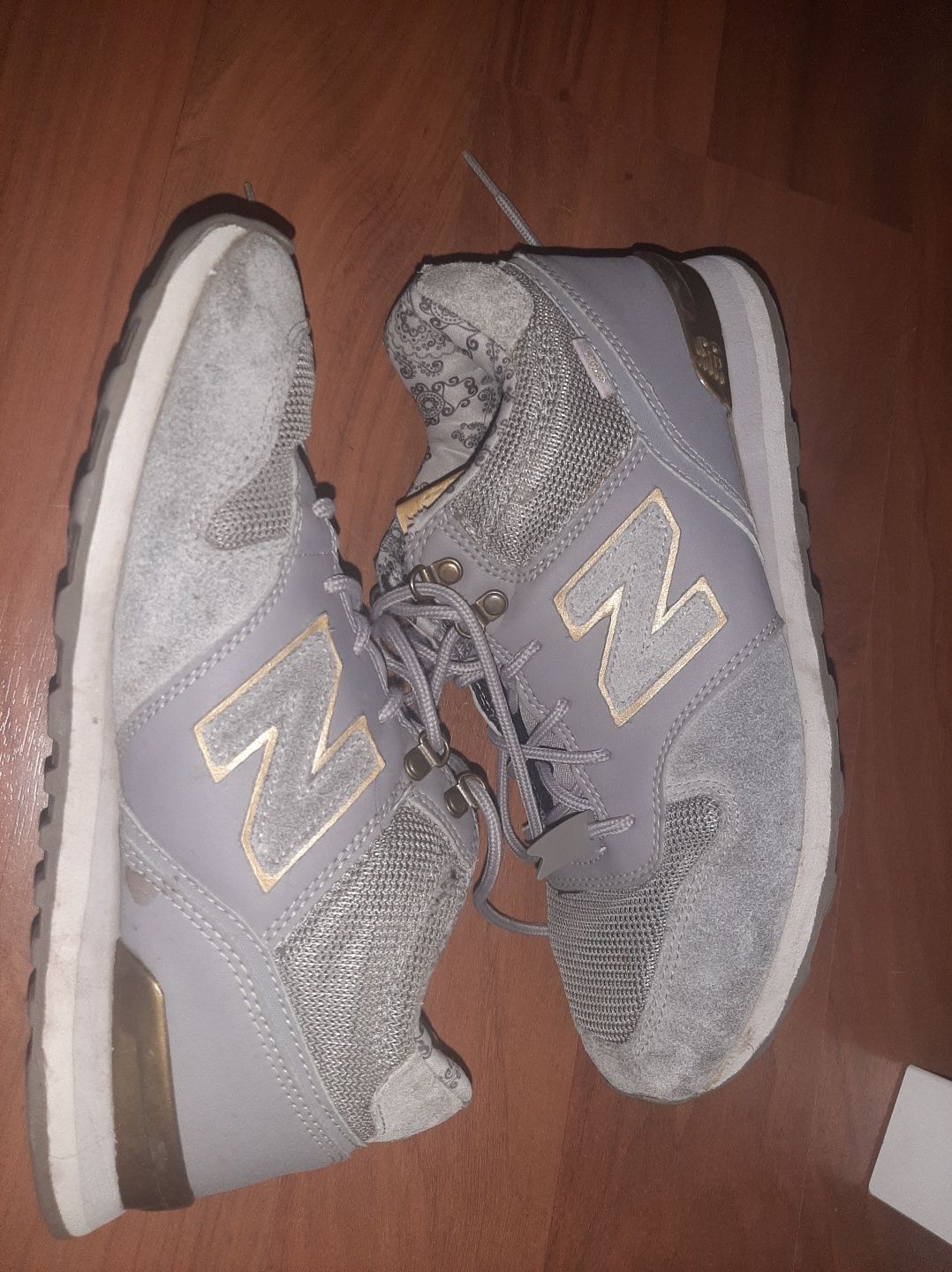 Кросівки жіночі new balance 996