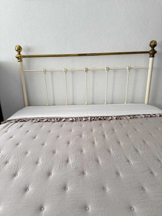 Cama de ferro Vintage