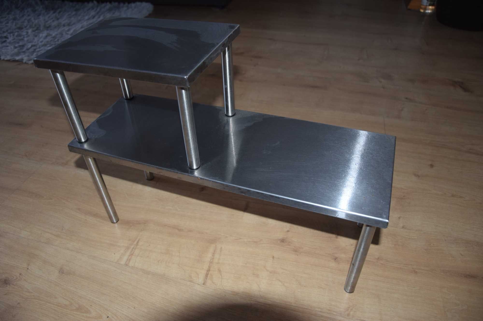 Półka do kuchni z metalu