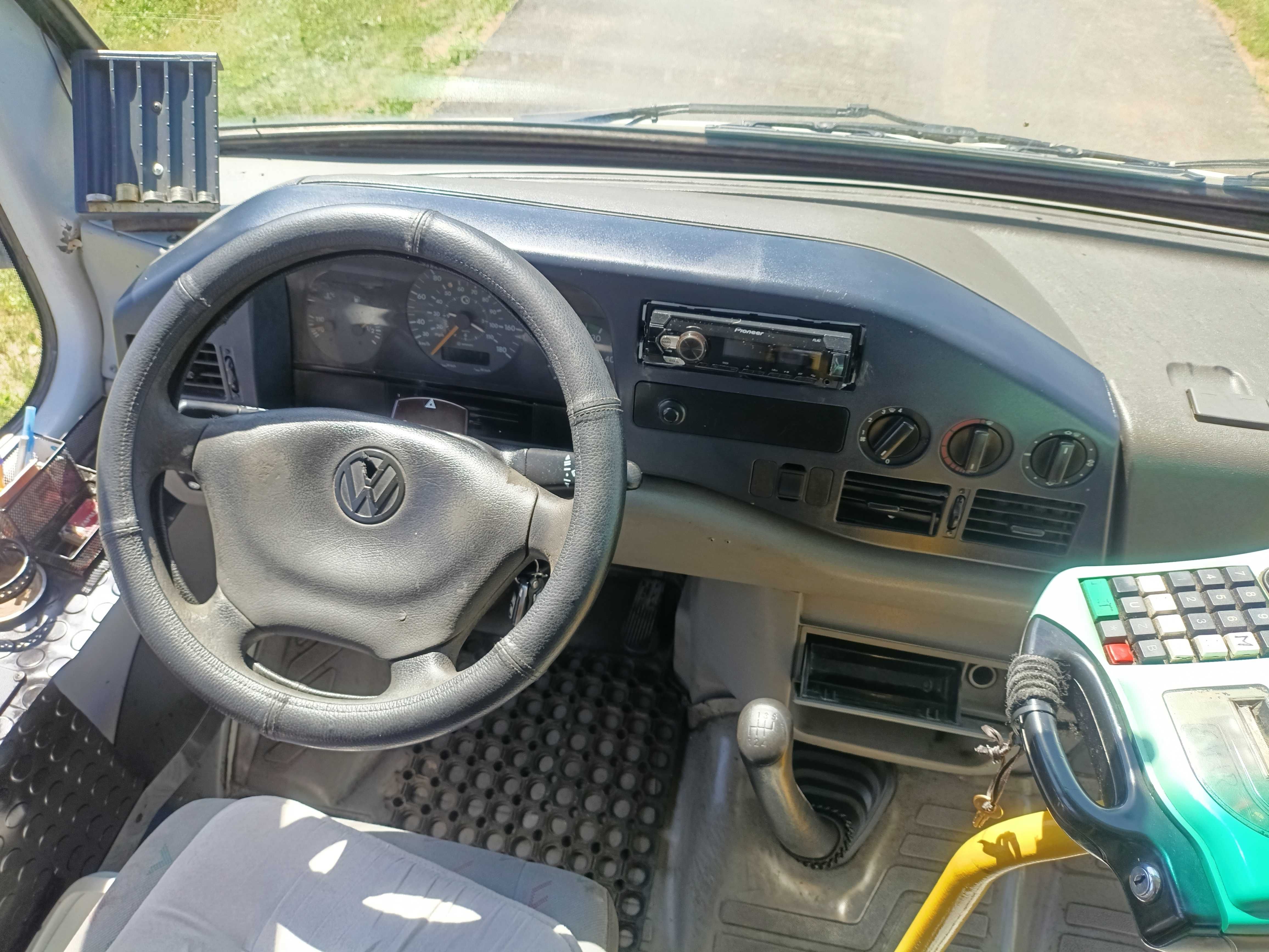 Autobus VW LT 2.5 109KM 25+7 miejsc, sprawny, zarejestrowany, OC