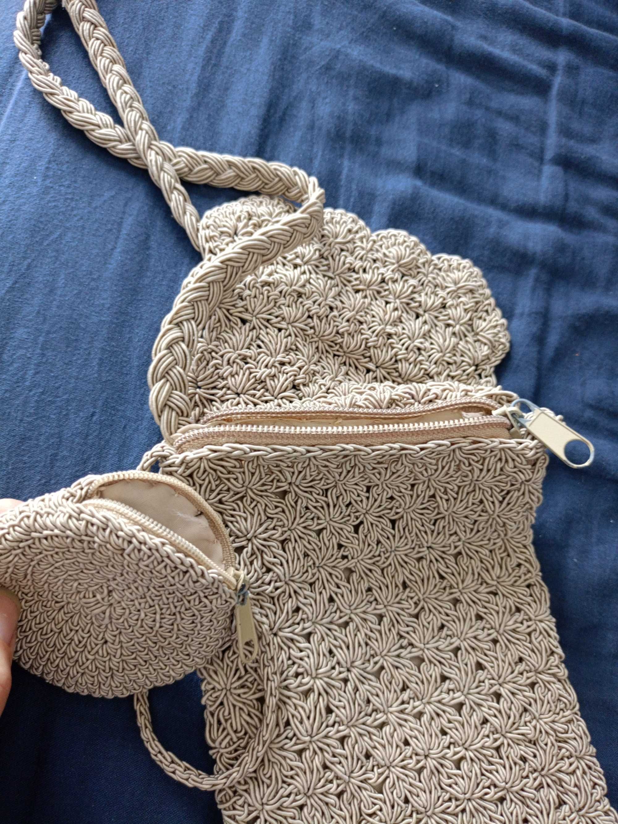 Mała torebka z portmonetką w stylu boho