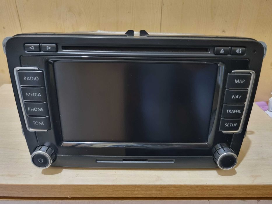 магнітола RNS 510, Led, є код