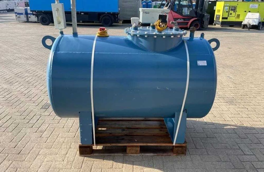 Резервуар для палива Kiwa De Blesse BV 1200 liter dubbelwandige