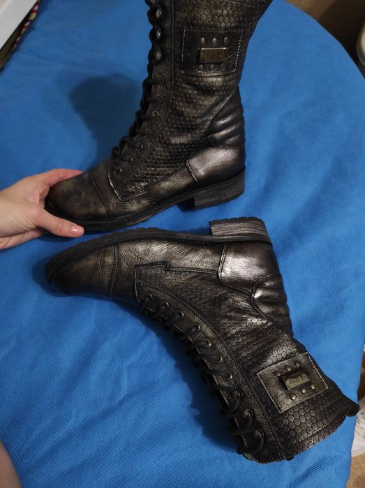 Ботинки демисезонные Italia Hip 37р. 23.5см состояние идеальное