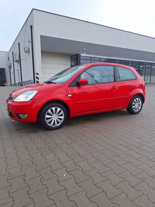 Sprzedam jeżdzący Ford Fiesta 2003 r TDI 1,4 trzydrzwiowy