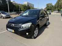 Toyota Rav 4 2.2 дизель на тимчасовій Реєстрації!