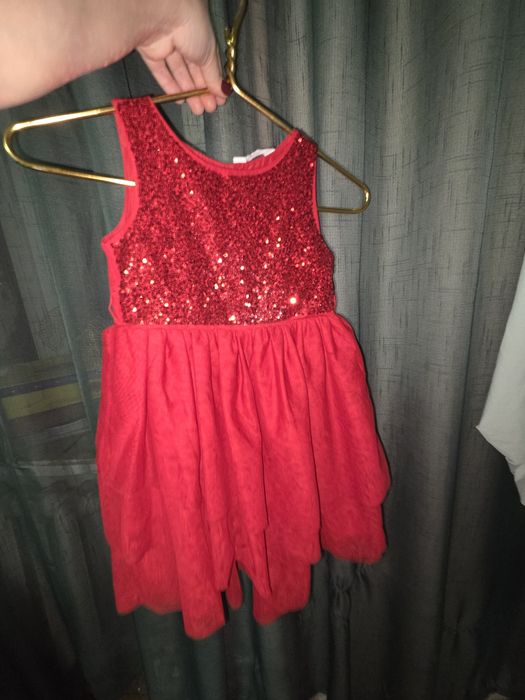 Нарядное платье на новый год