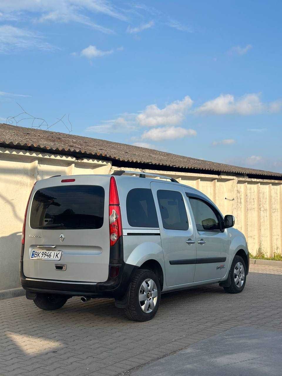 Renault Kangoo оригінальний пасажир 1.5 к9к стан нового авто