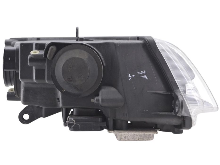 Фара ліва SKODA SUPERB 3T 2008–2013 (ксенон, в зборі з блоками 5DV0090