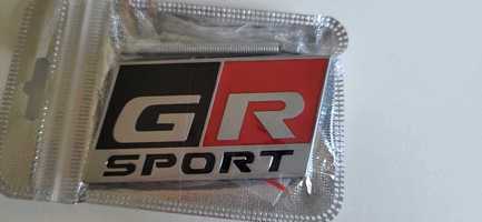 Emblematy Toyota gr sport