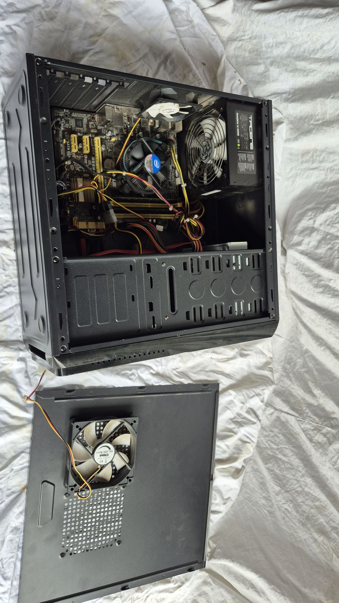 komputer Płyta główna ASUS B85M-G + i3-4130 8GB RAM zasilacz radix 450