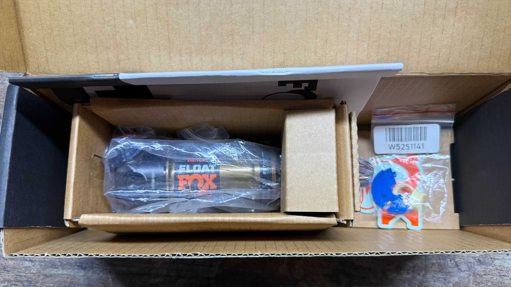 Amortyzator Damper FOX Float K 185x50 Trunnion 2POS GW 24 m-ce