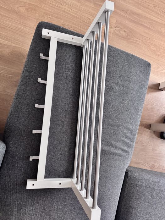 Wieszak ikea do przedpokoju