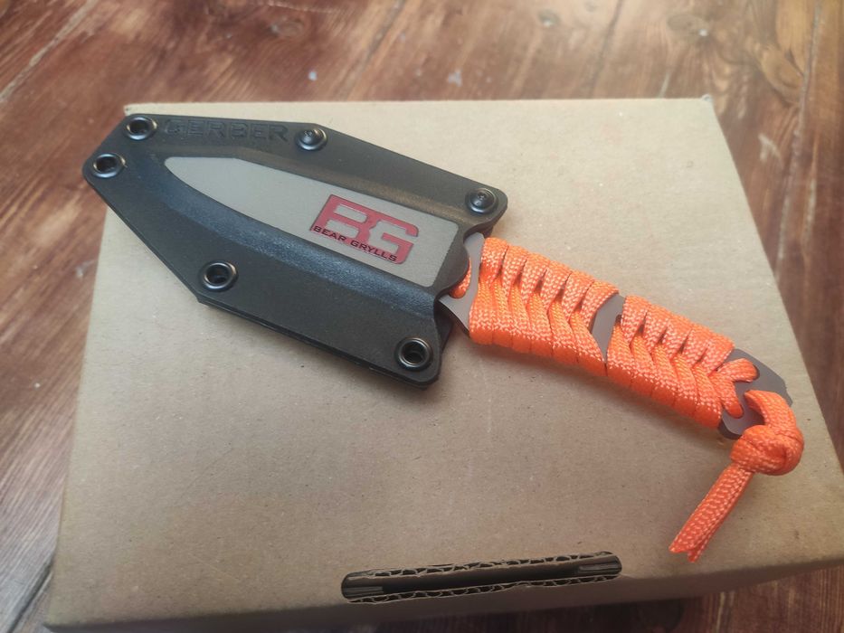 Nóż, survival - Gerber - Bear Grylls Paracord Fixed Blade