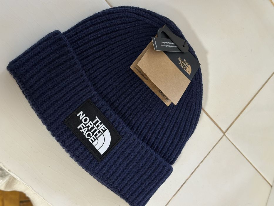 Нова шапка The north face