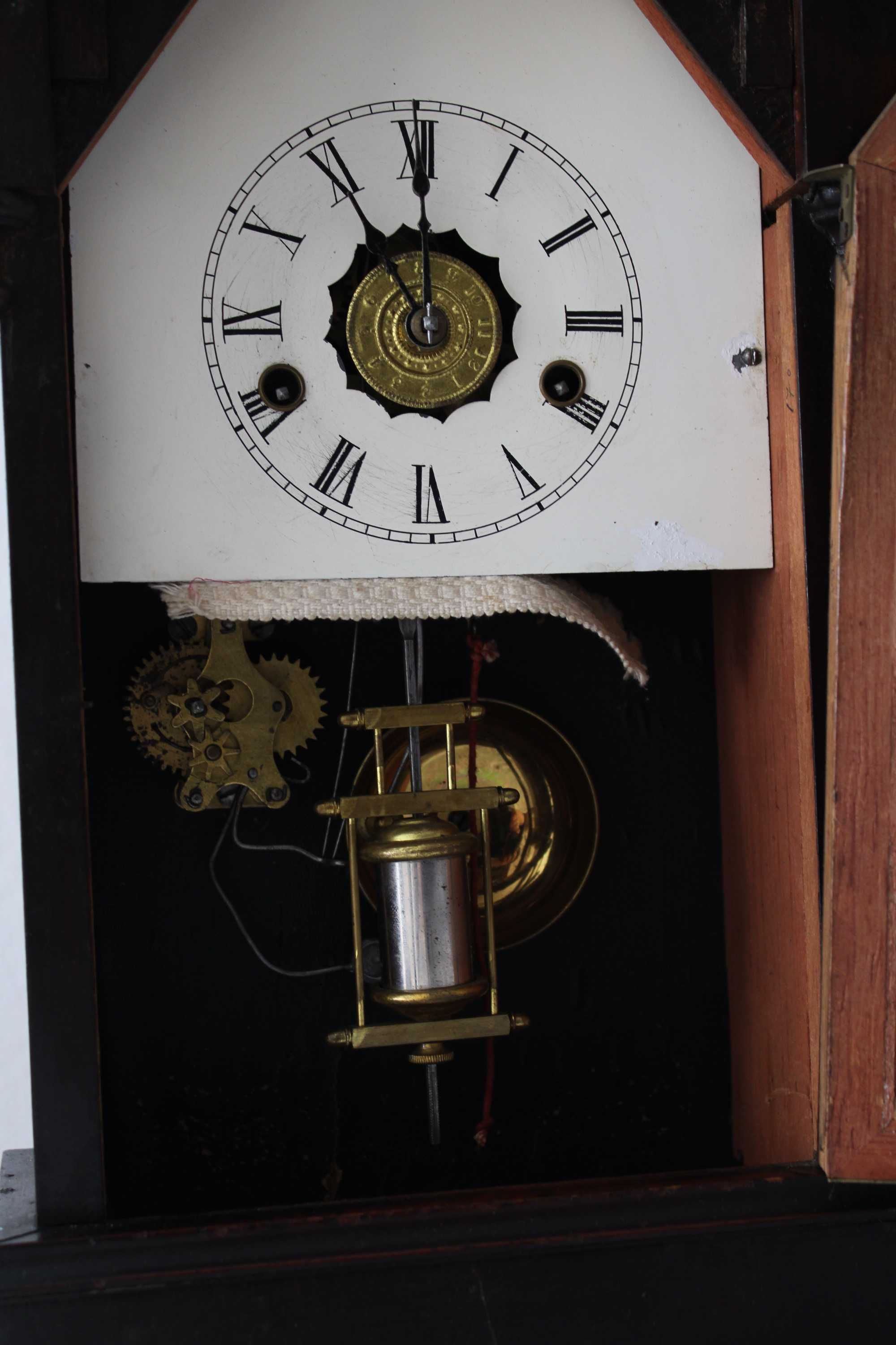 Relógio de Capela sec. XlX , perfeito estado Manutenção foi restaurado