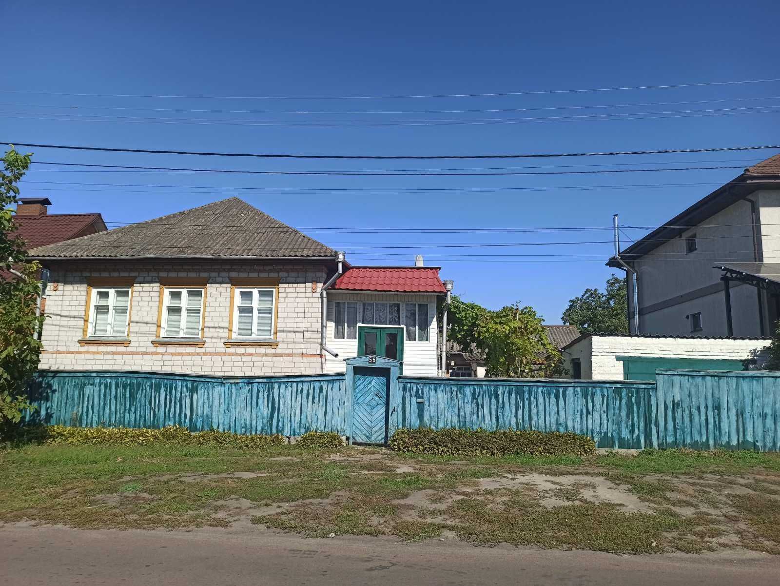 Продам дерев'яний будинок обкладений цеглою, район Василівської церкви