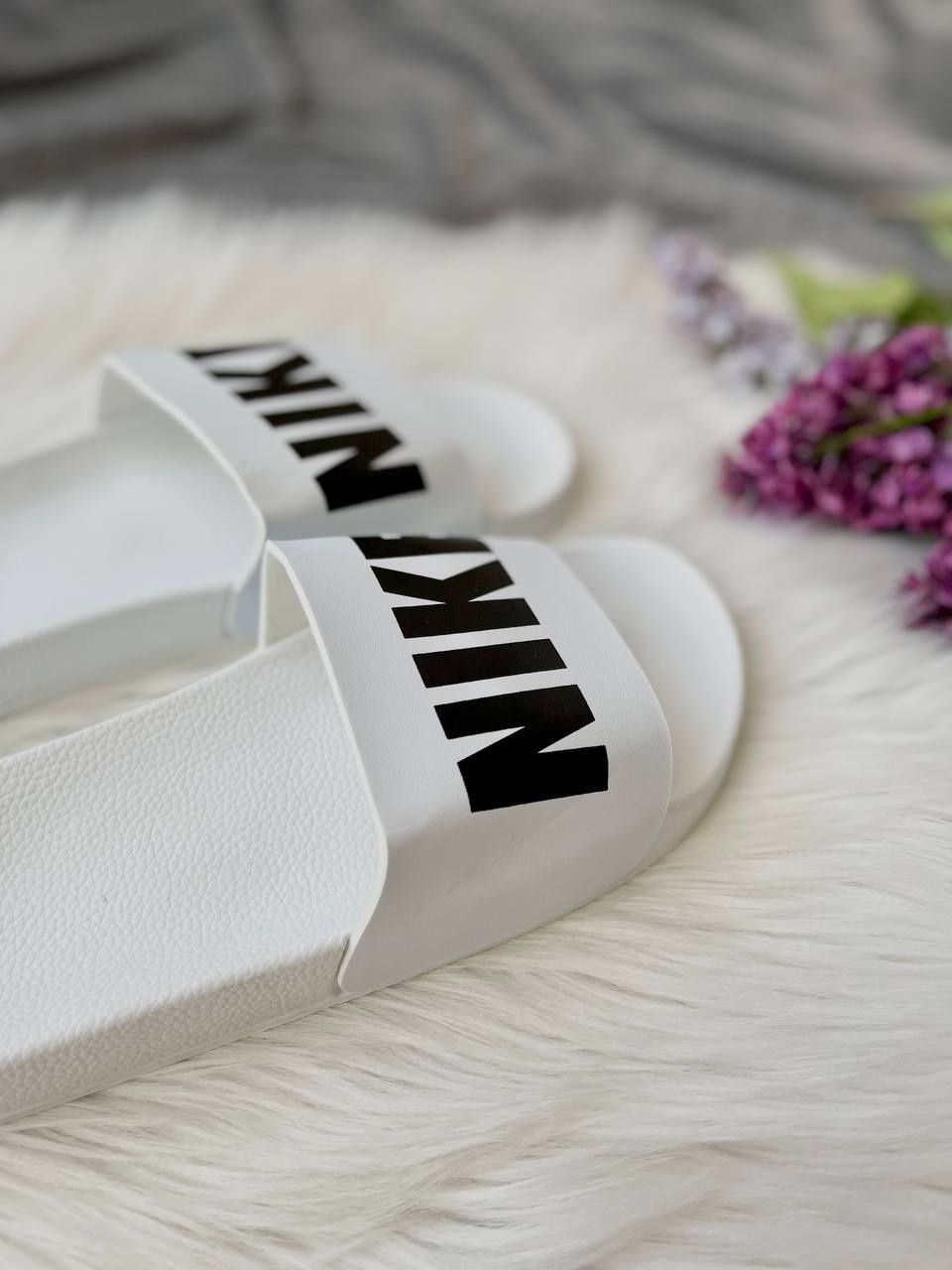 Жіночі шльопанці Nike Slides Big Logo ‘White’