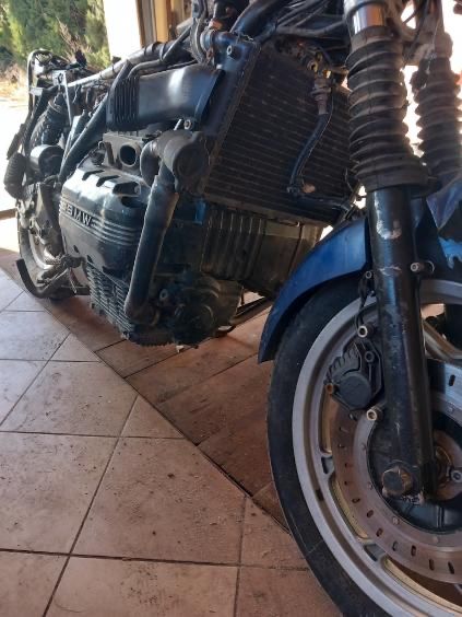 motocykl BMW K750