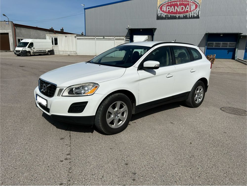 Volvo XC60 2.0 diesel 163kM automat zadbany