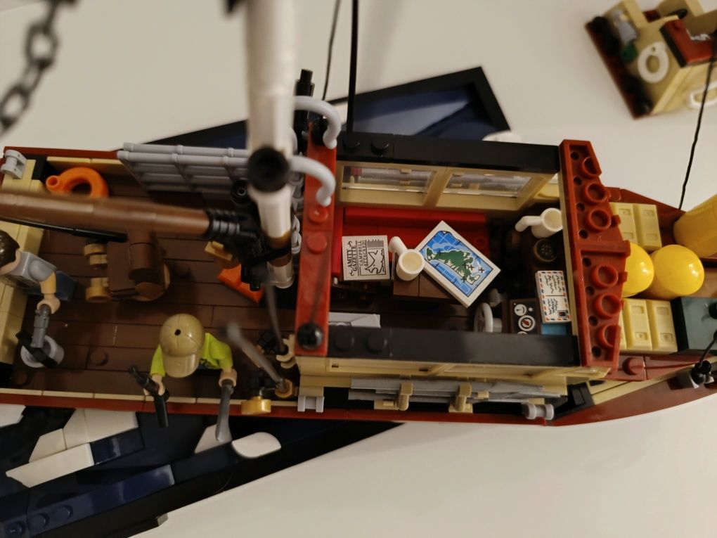 zestaw klocków LEPIN Szczęki JAWS  21350 IDEAS