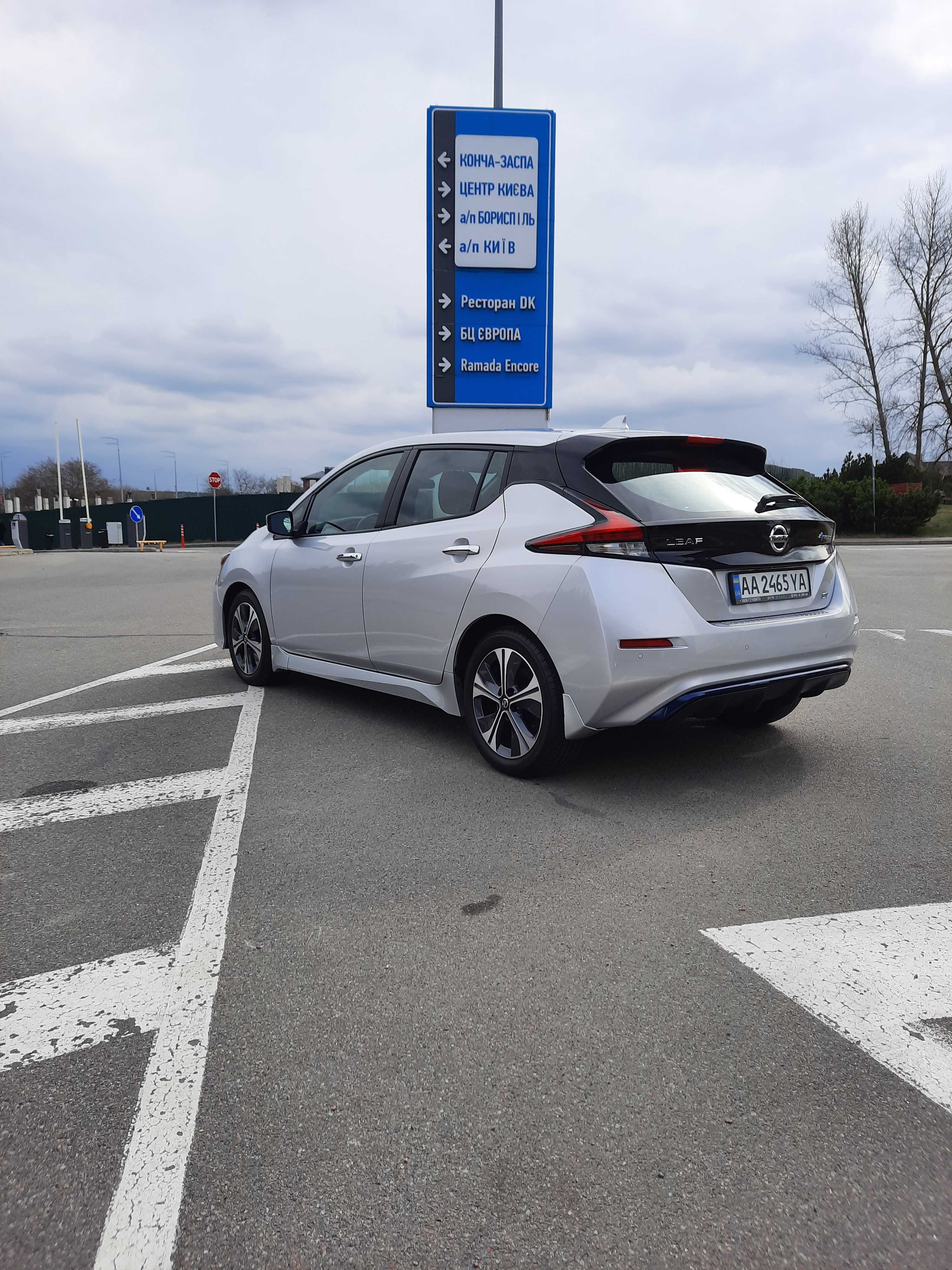 NISSAN leaf II 40kw