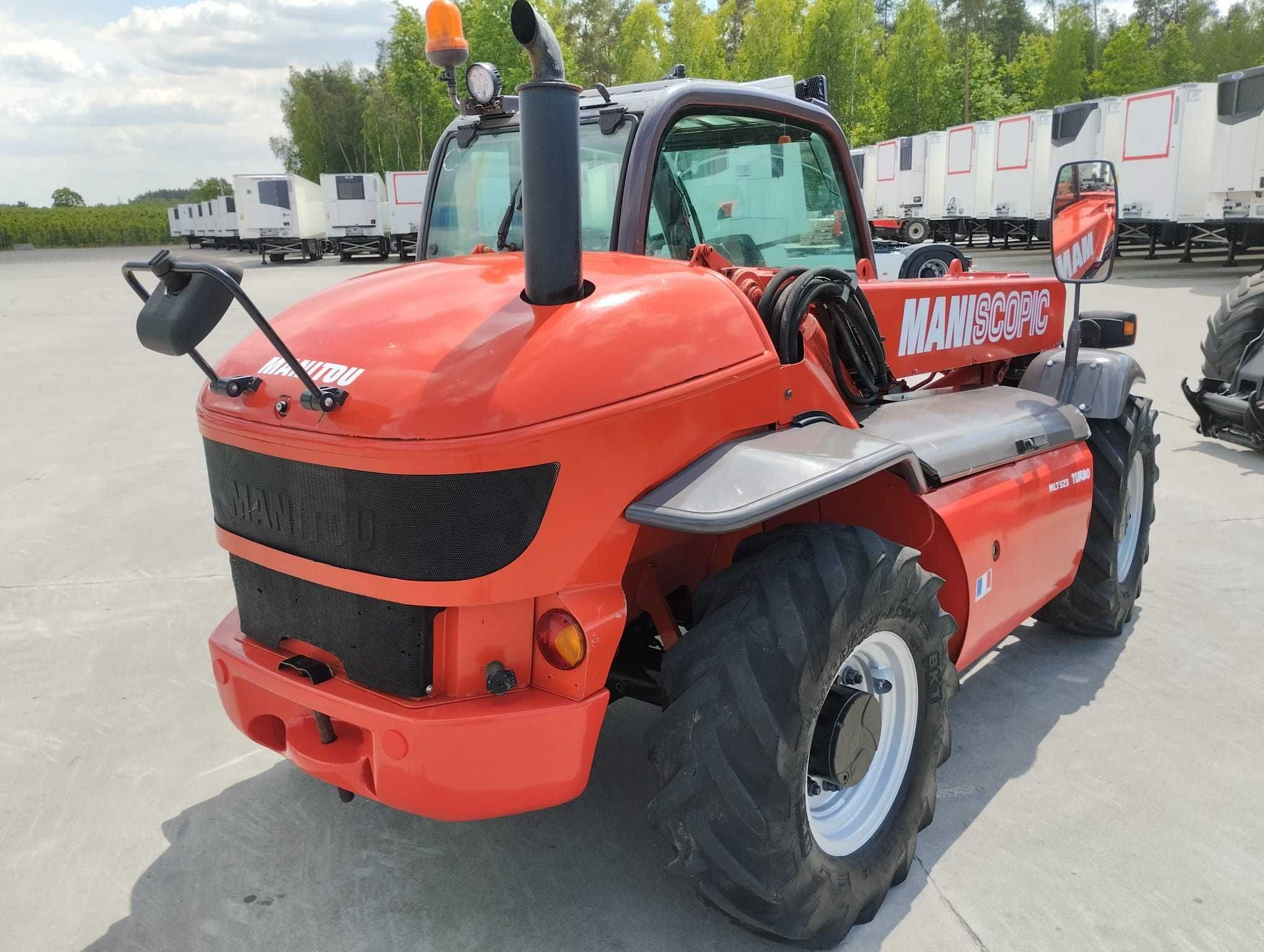 Ładowarka teleskopowa Manitou MT 523 TURBO, 2007 r.