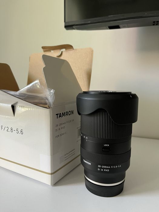 Tamron 28-200mm f/2.8-5.6 Di III RXD do Sony + filtr polaryzacyjny