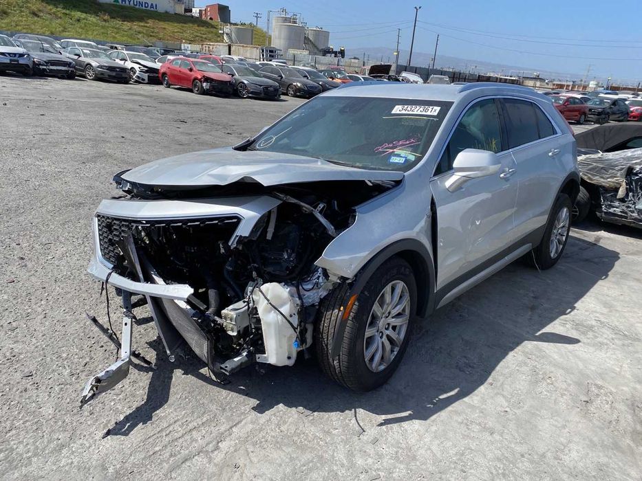 Cadillac XT4  разборка