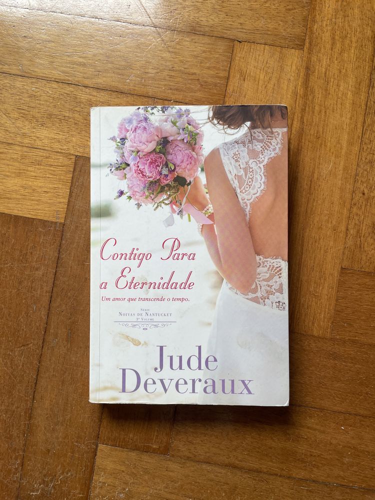 Livro: Contigo para a Eternidade de Jude Deveraux