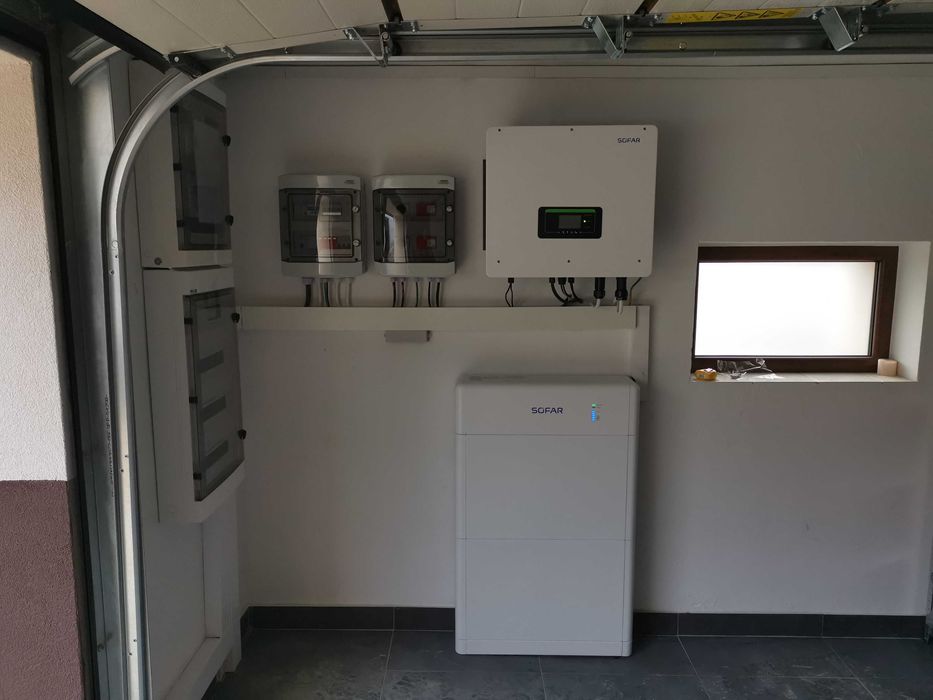 Fotowoltaika grunt zestaw hybrydowy 10+10 + gratis klimatyzacja 3,5kW