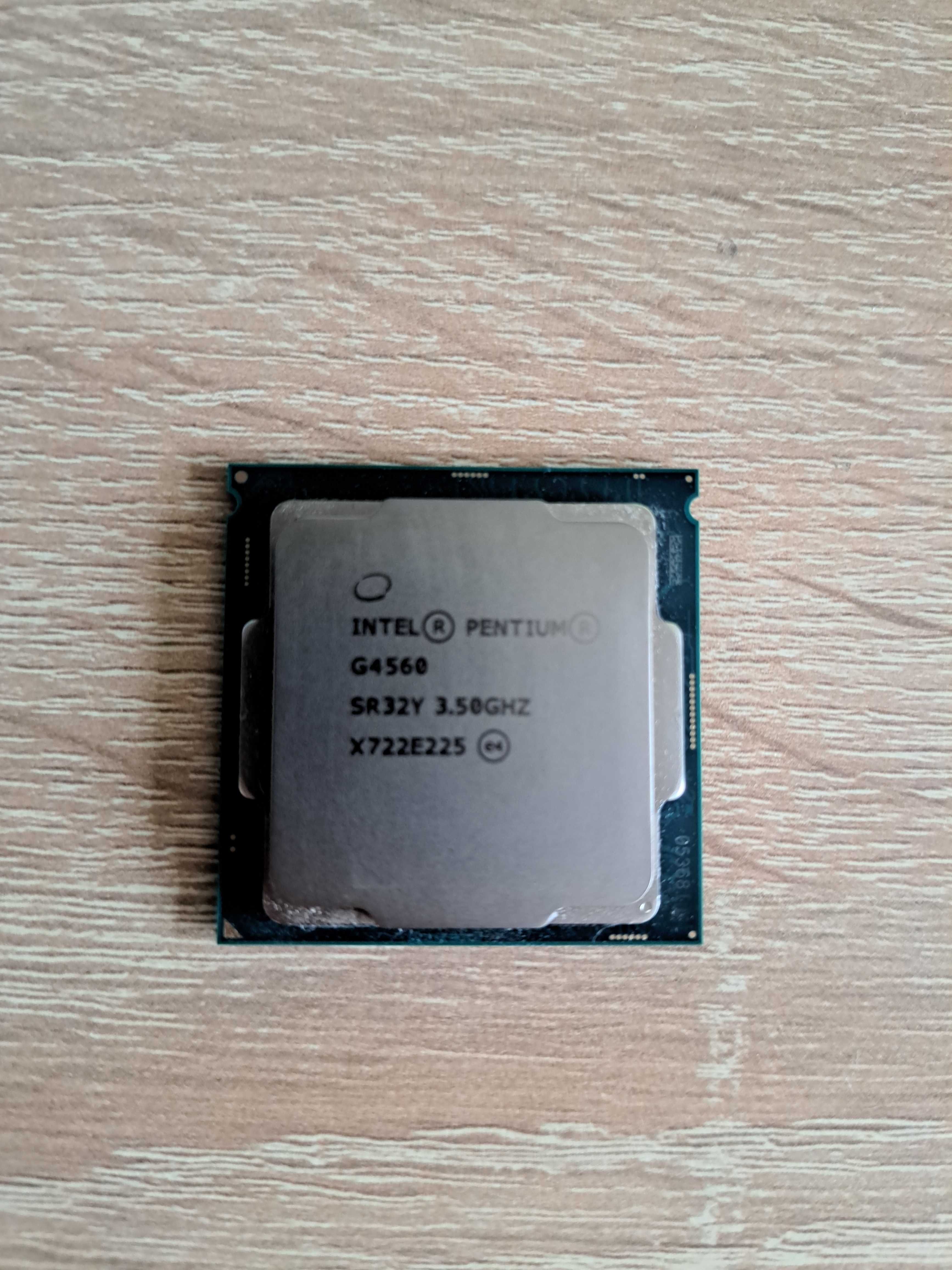 Procesor Intel Pentium G4560