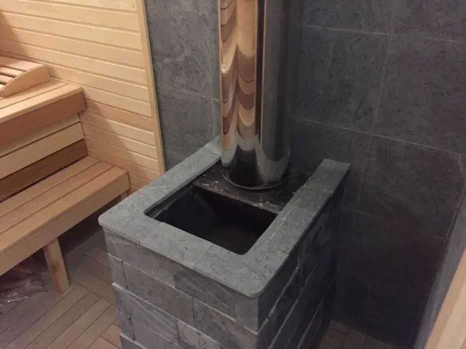 Сучасний особняк із повною обстановкою в сосновому лісі!