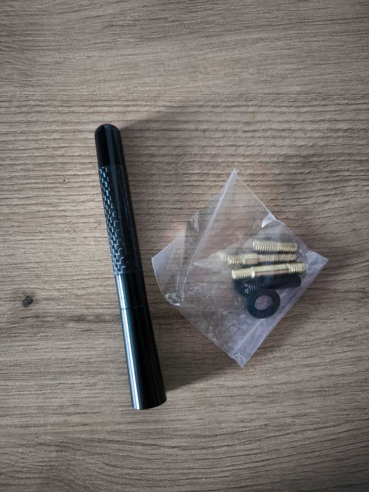 Антенна на Renault Logan , Almera, Megane, Kangoo, Duster, Sandero