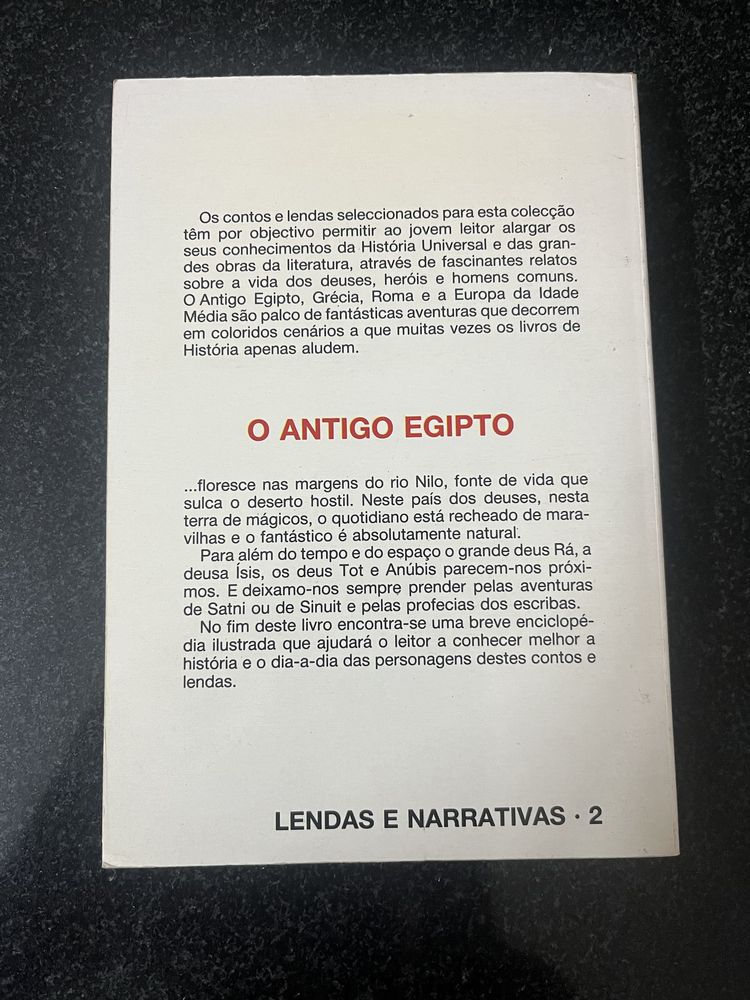 Livro “Contos e lendas do antigo Egito”