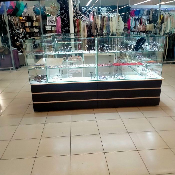 Торговое оборудование островок