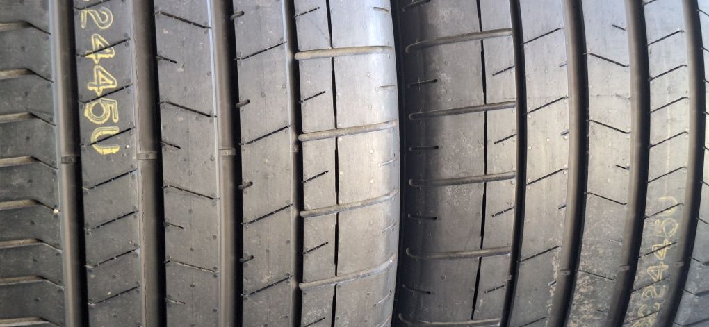 305/35R19 PIRELLI P ZERO 2шт шины летние Новые