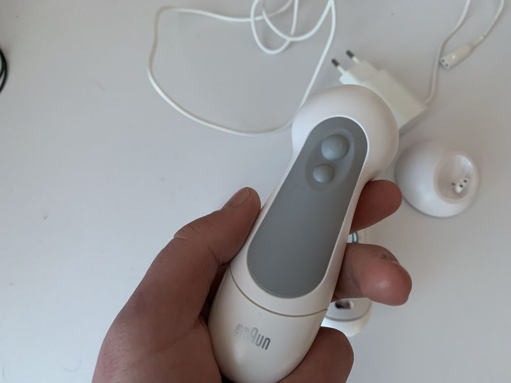 Епілятор Braun Silk Epil 9