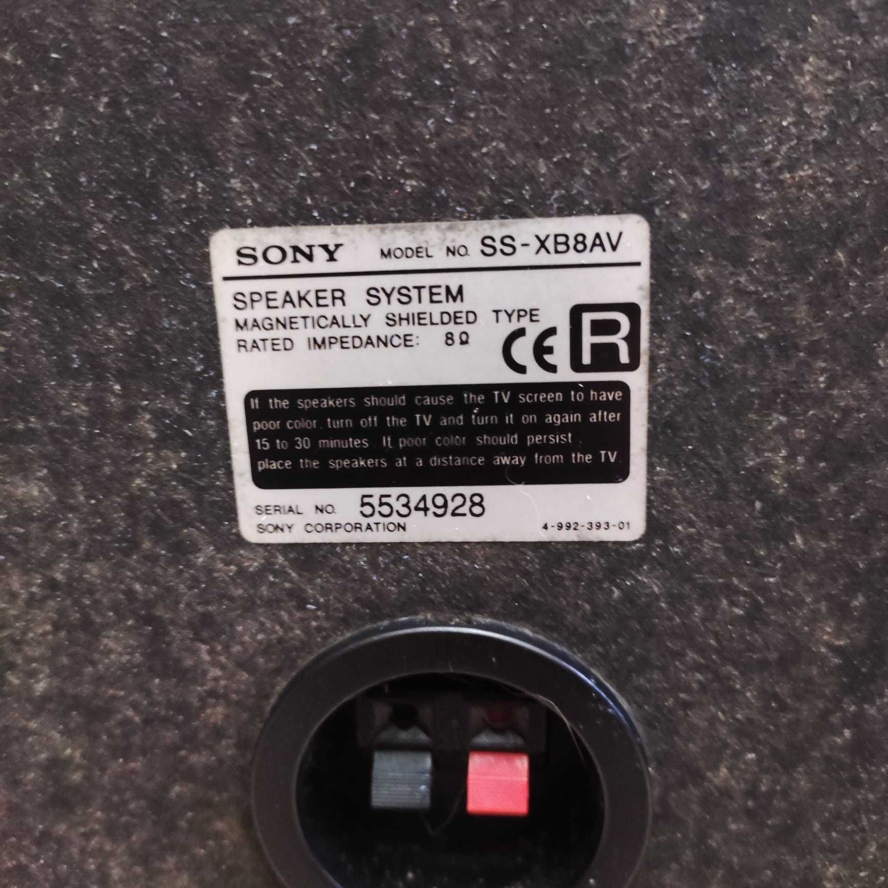 Colunas Sony XB8AV em ótimo estado.