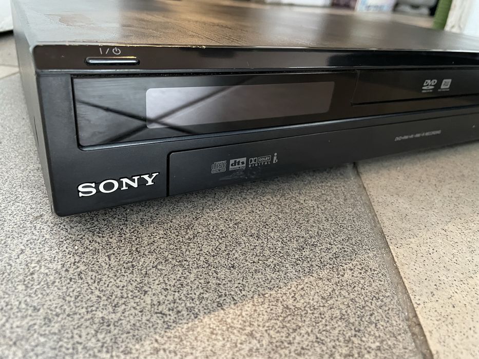 Nagrywarka DVD Sony RDR-GX210