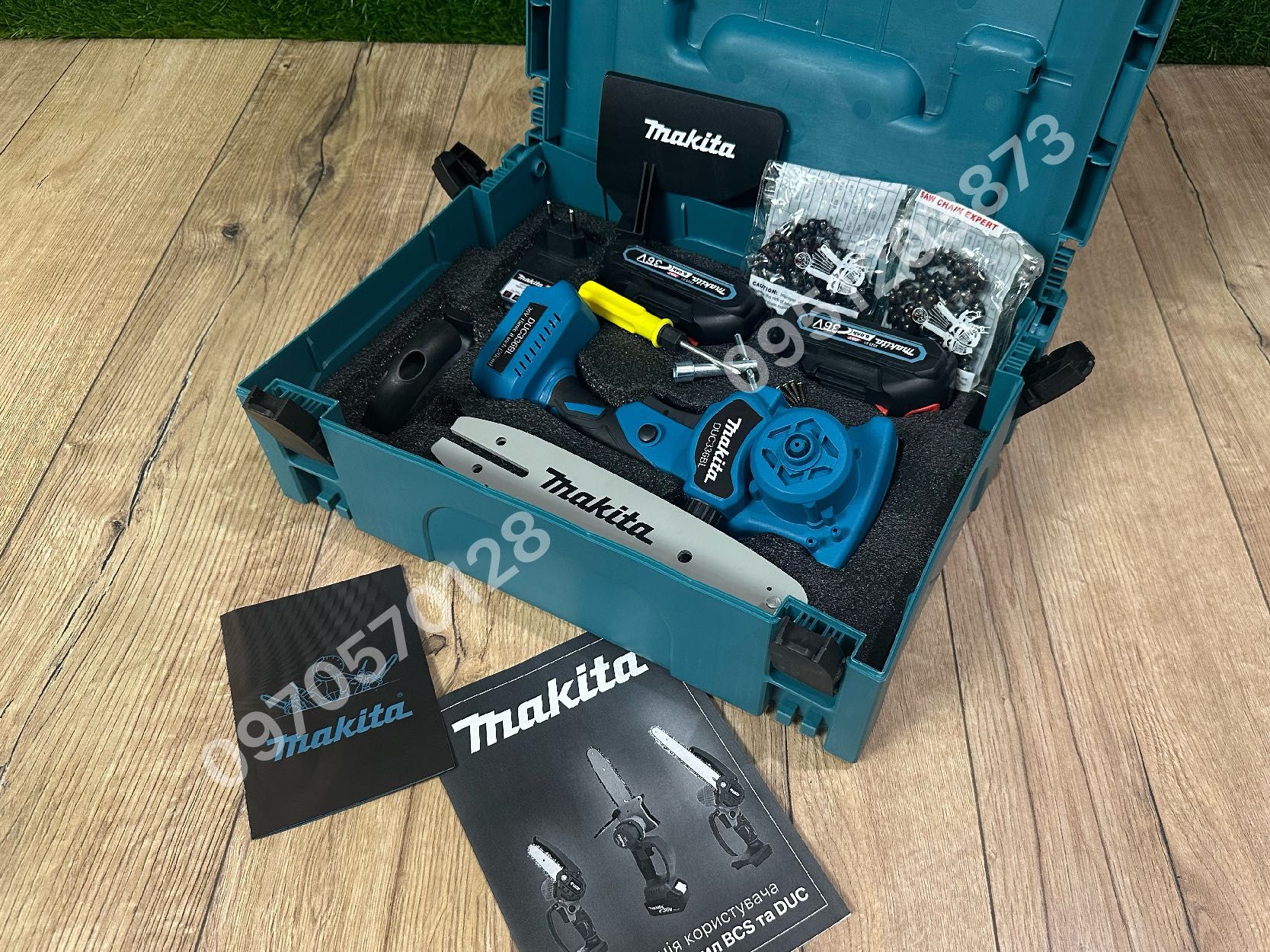 Аккумуляторная цепная Мини пила Makita DUC336BL 36V 6Ah веткорез
