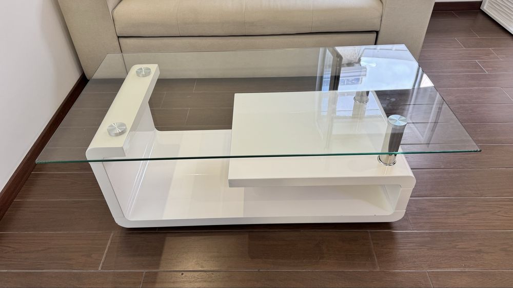 Quarto completo + poltrona + mesa de centro – Bom estado