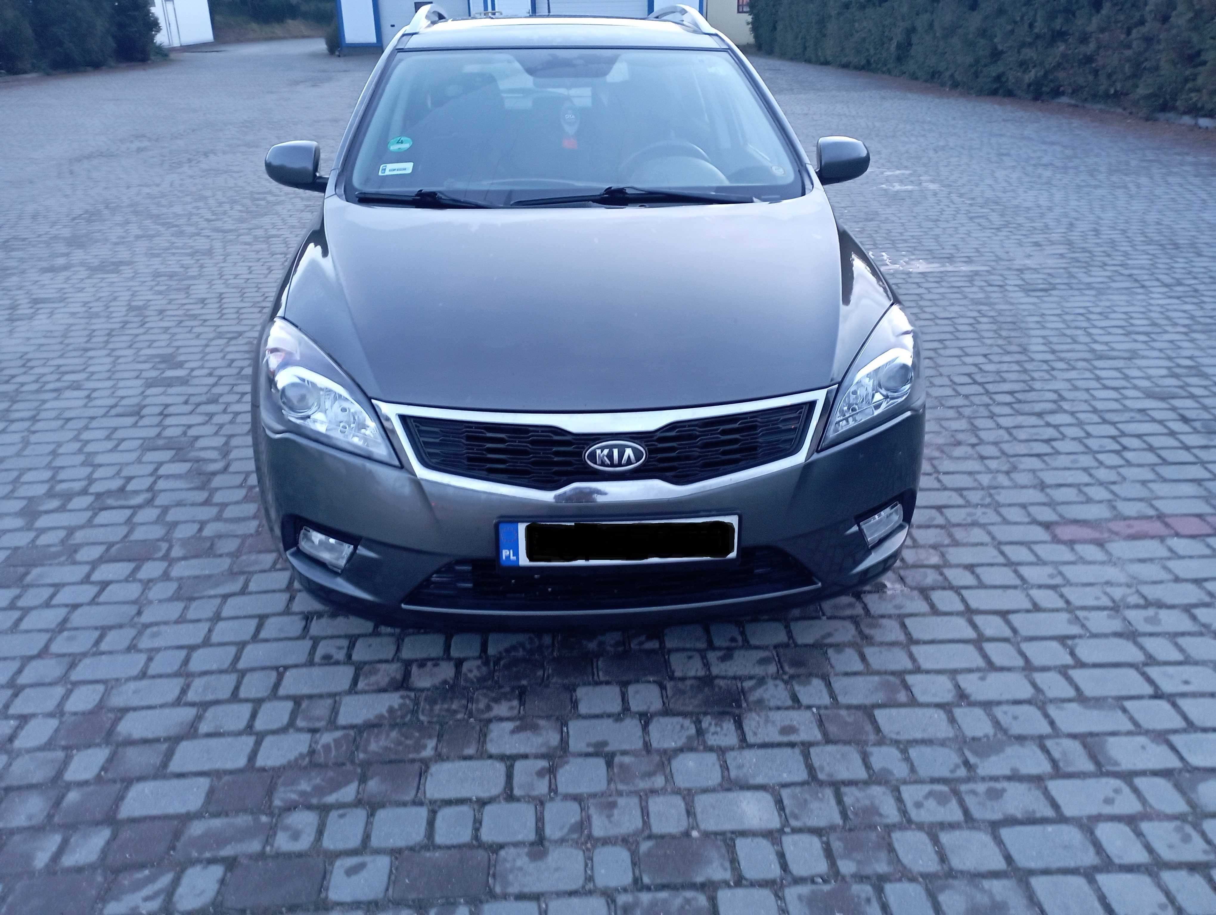 Kia Cee'd 1.6 CRDi 2010 rok