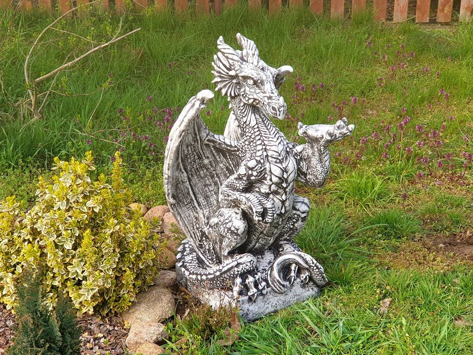 Figura ogrodowa Smok z Lampa PRODUCENT