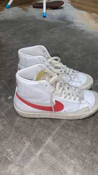 Sapatilhas mulher  Nike em bom estado -nike blazer