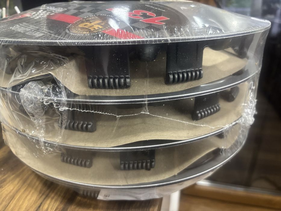 Kołpaki 13’’ Mecador srebrne