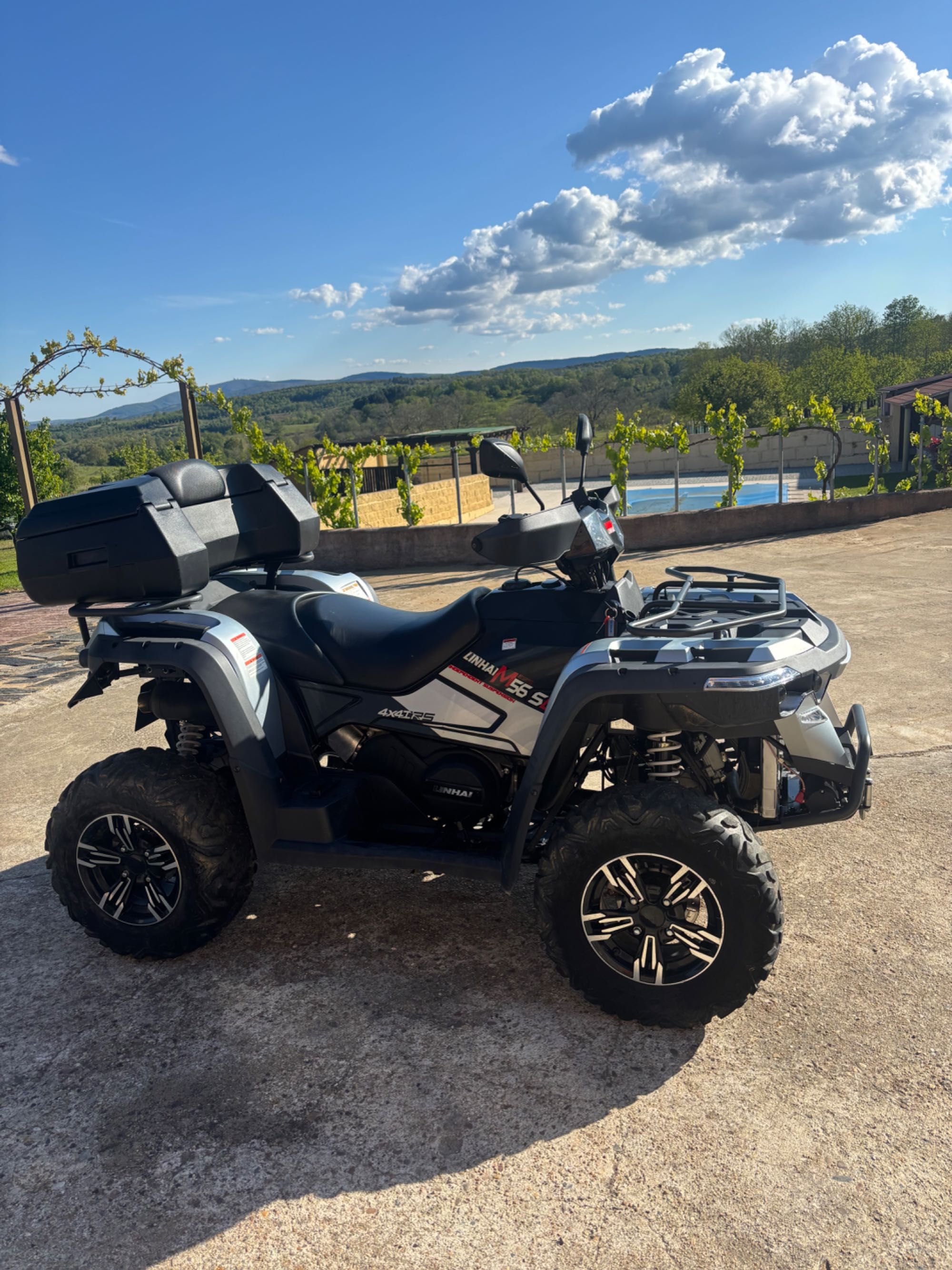 Moto4 Lihai 565 como nova