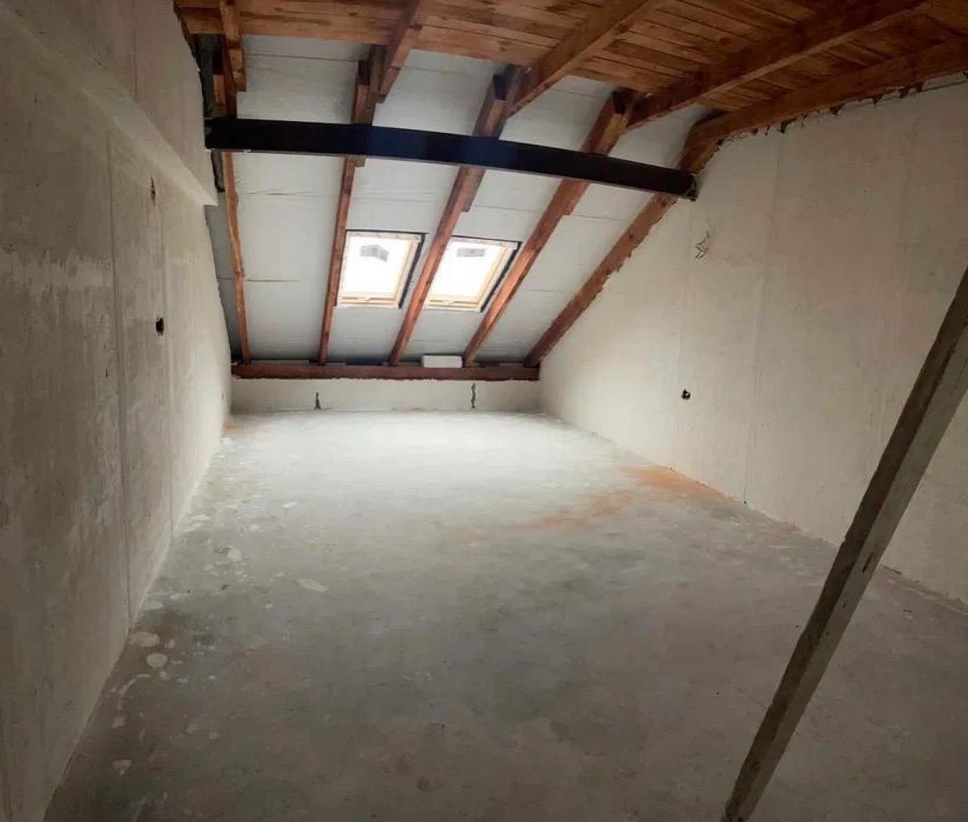 Продаж 2-рівневої квартири 63 м² + мансарда у ЖК "Дан Буд"