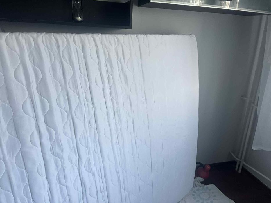 Materac 140/200 w bardzo dobrym stanie
